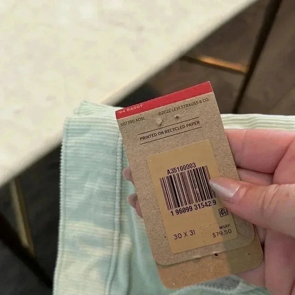 NWT LEVIS ‘94 BAGGY MEADOW MIST CORDUROY PANTS - Picture 4 of 4